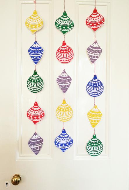 5 Christmas Bauble Garland